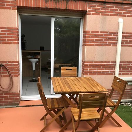 T2 Climatise Jardin & Court De Tennis/Piscine /Parking/Fibre Toulouse Dış mekan fotoğraf